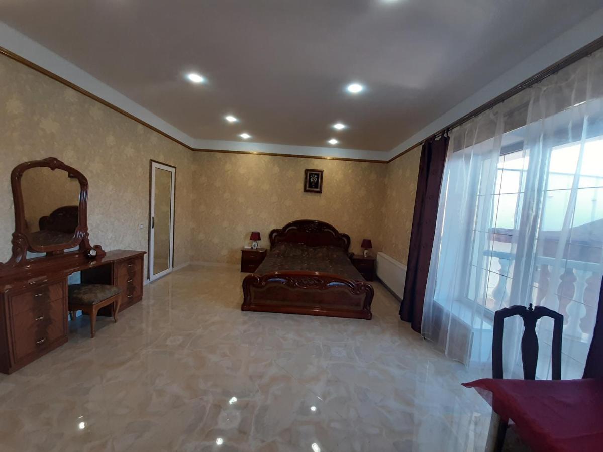 Аппартаменты С Балконом Apartamento Odessa Exterior foto