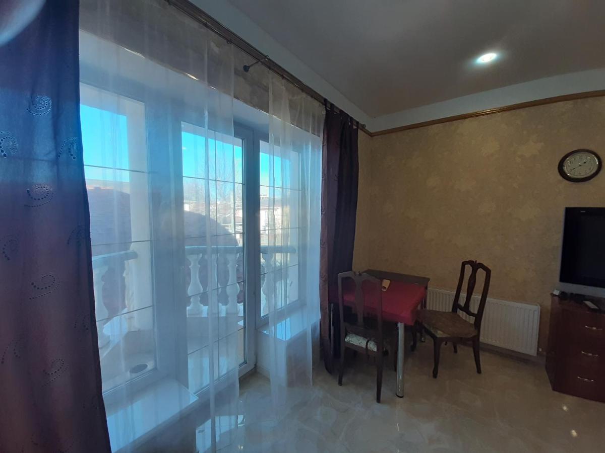 Аппартаменты С Балконом Apartamento Odessa Exterior foto