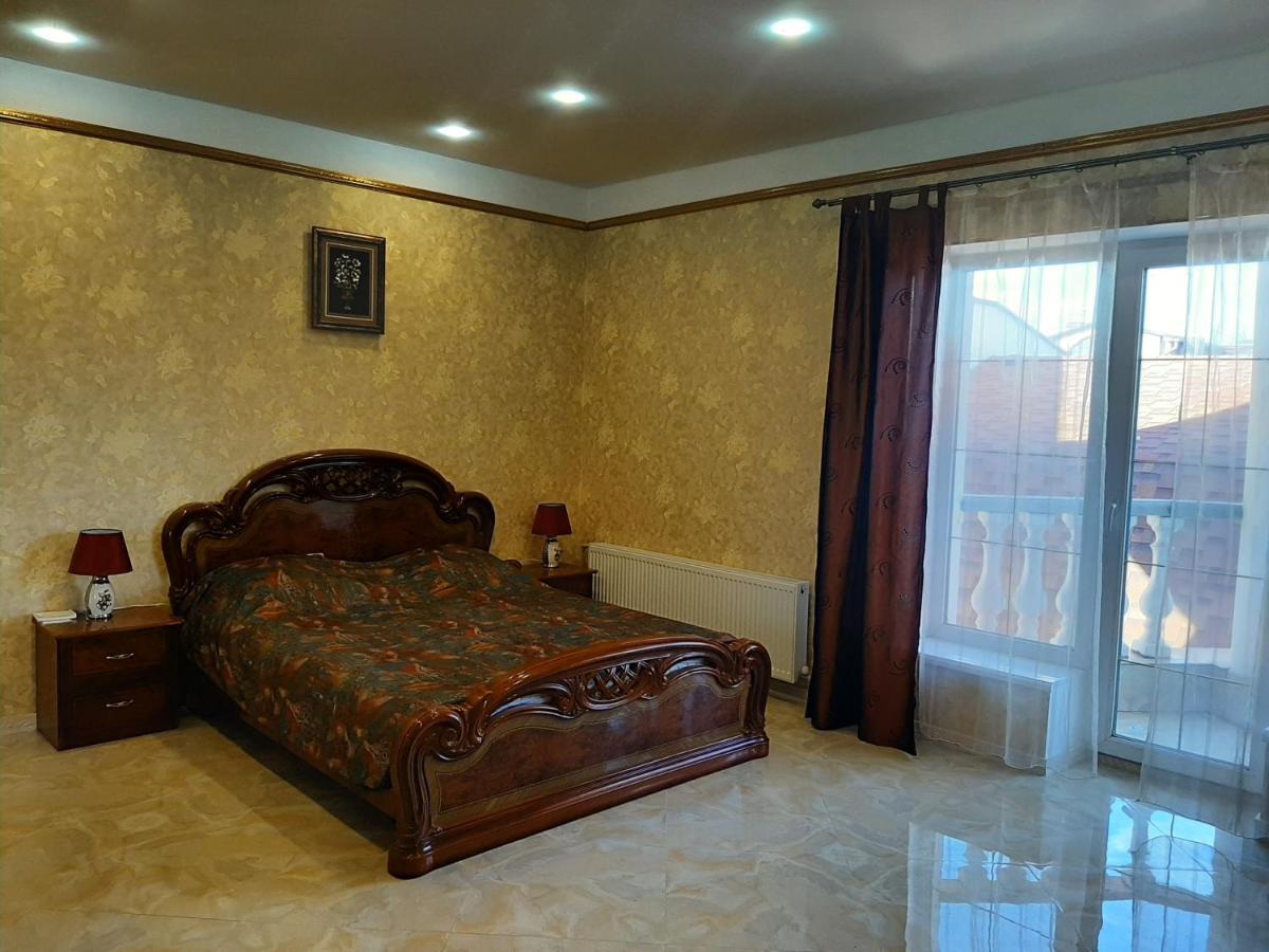 Аппартаменты С Балконом Apartamento Odessa Exterior foto